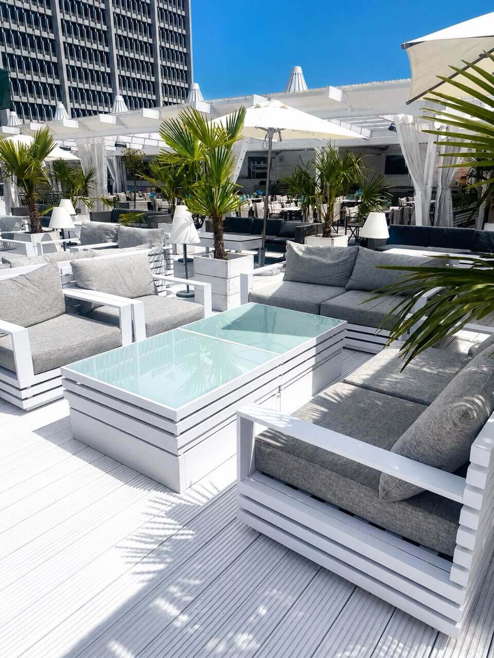LASCANA Beach Club powered by SKY & SAND