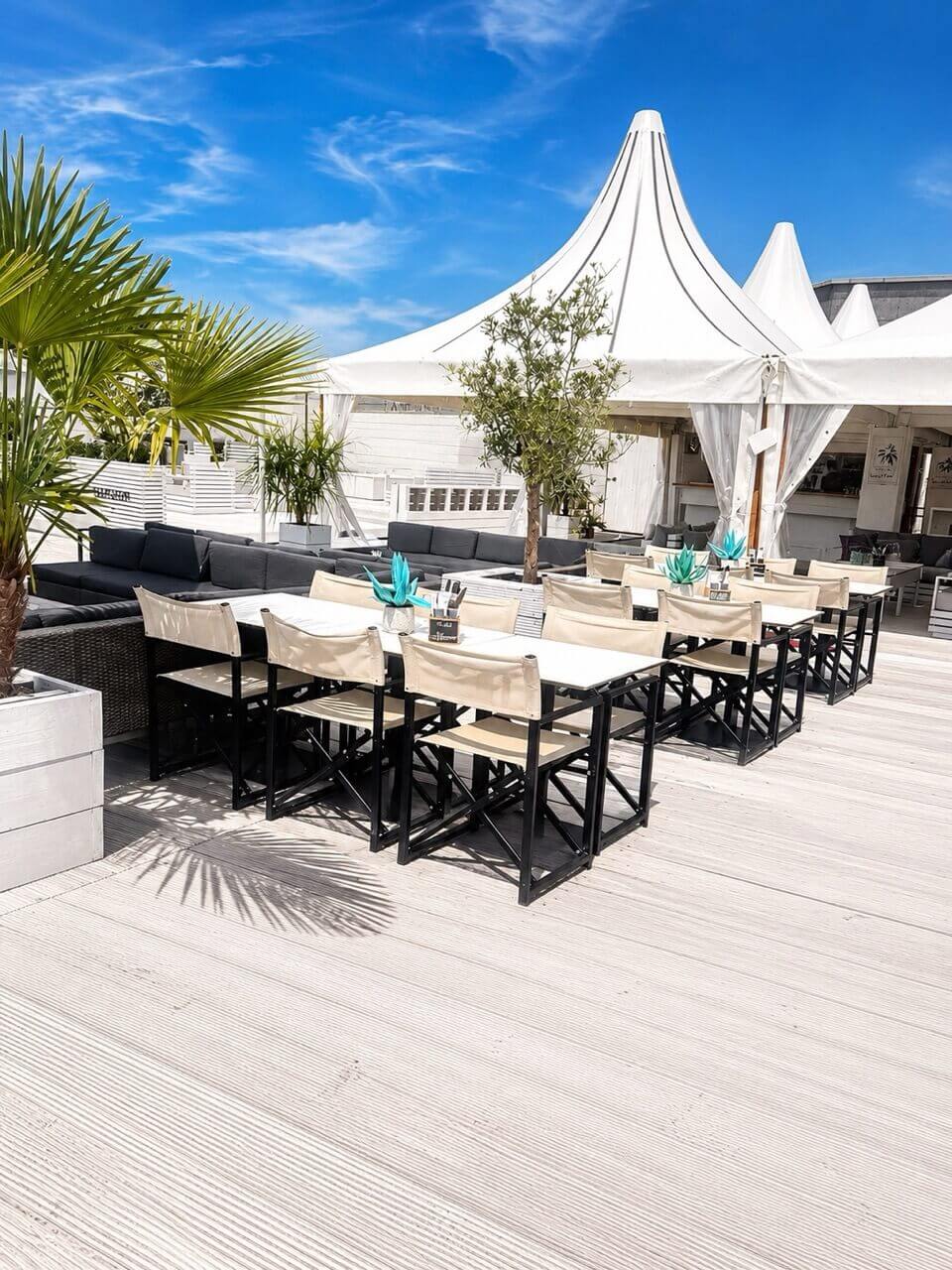LASCANA Beach Club powered by SKY & SAND