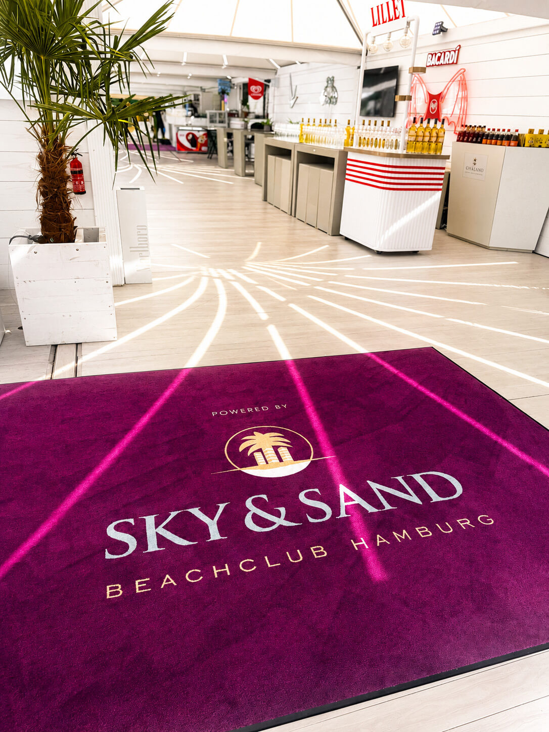 LASCANA Beach Club powered by SKY & SAND LASCANA Beach Club powered by SKY & SAND